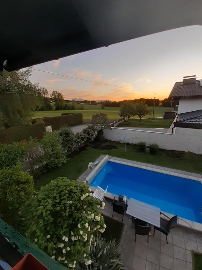 Appartment Andrea Eugendorf Zewnętrze zdjęcie